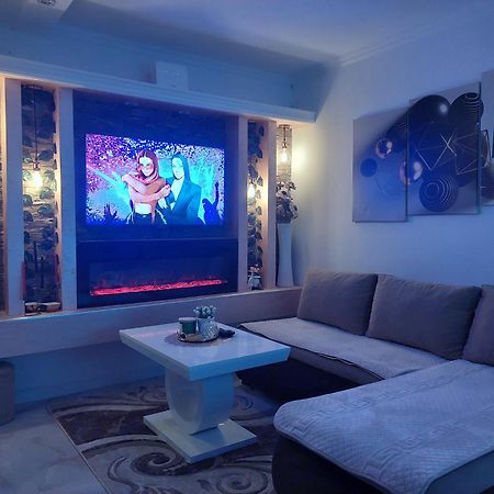 Apartman Star Lux Kula Dış mekan fotoğraf